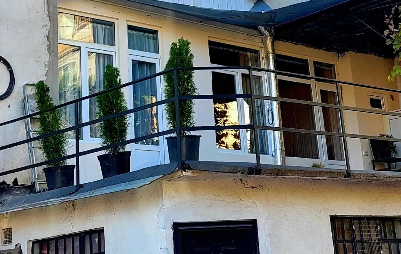 Tbilisi Sofo'S Apartment Saburtalo